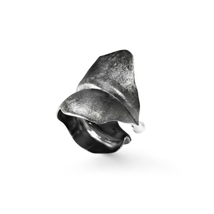 LEAVES ring-Ole Lynggaard Copenhagen-Guldsmed Lauridsen